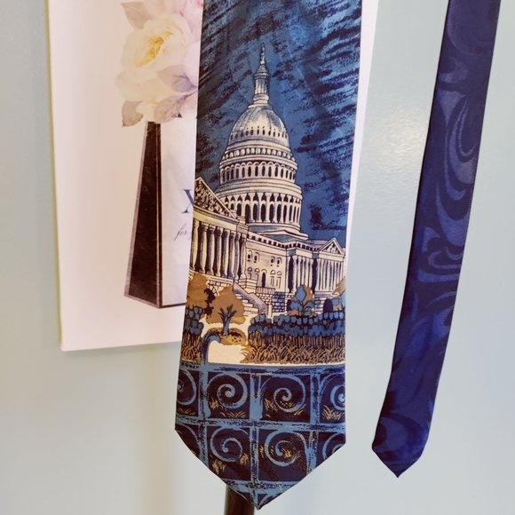 Fratello Hand Made Washington DC Tie - Picture 1 of 7